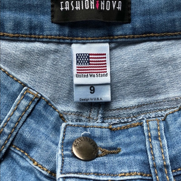 FASHION NOVA Hi-Rise Rosalie Jeans - Picture 7 of 8